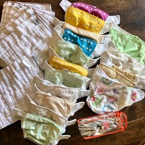 Cloth Diaper Lot! 15 Covers. 9 Prefolds